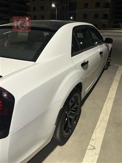 كرايسلر 300